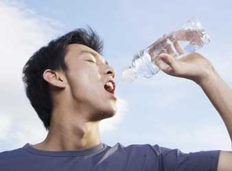 minum elektrolit air kangen 